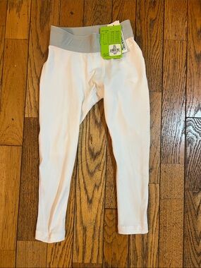 DSG White Leggings with Light Gray Waistband
